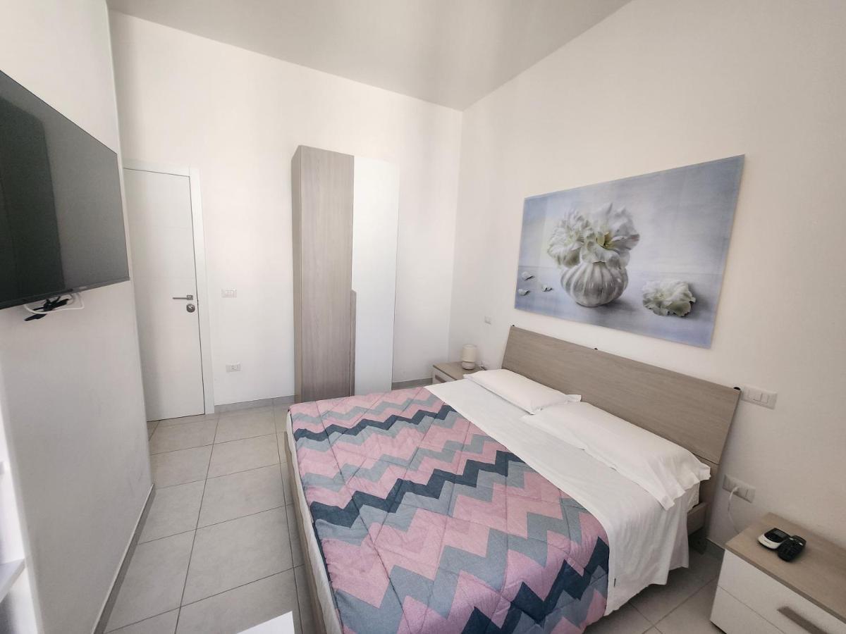 Hotel Dimora Rudiae Lecce Exterior foto